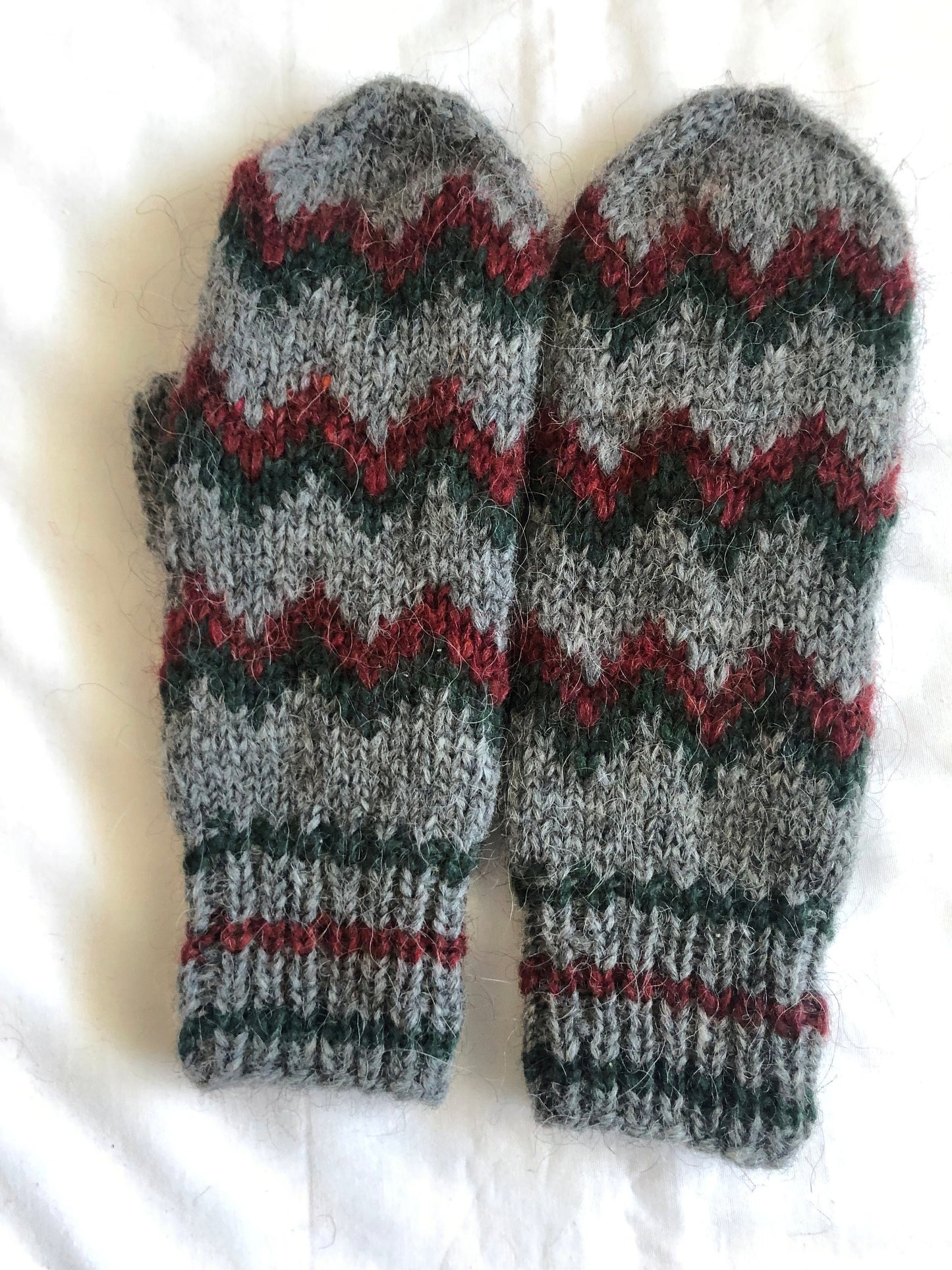 Sheep wool mittens, Icelandic wool mittens