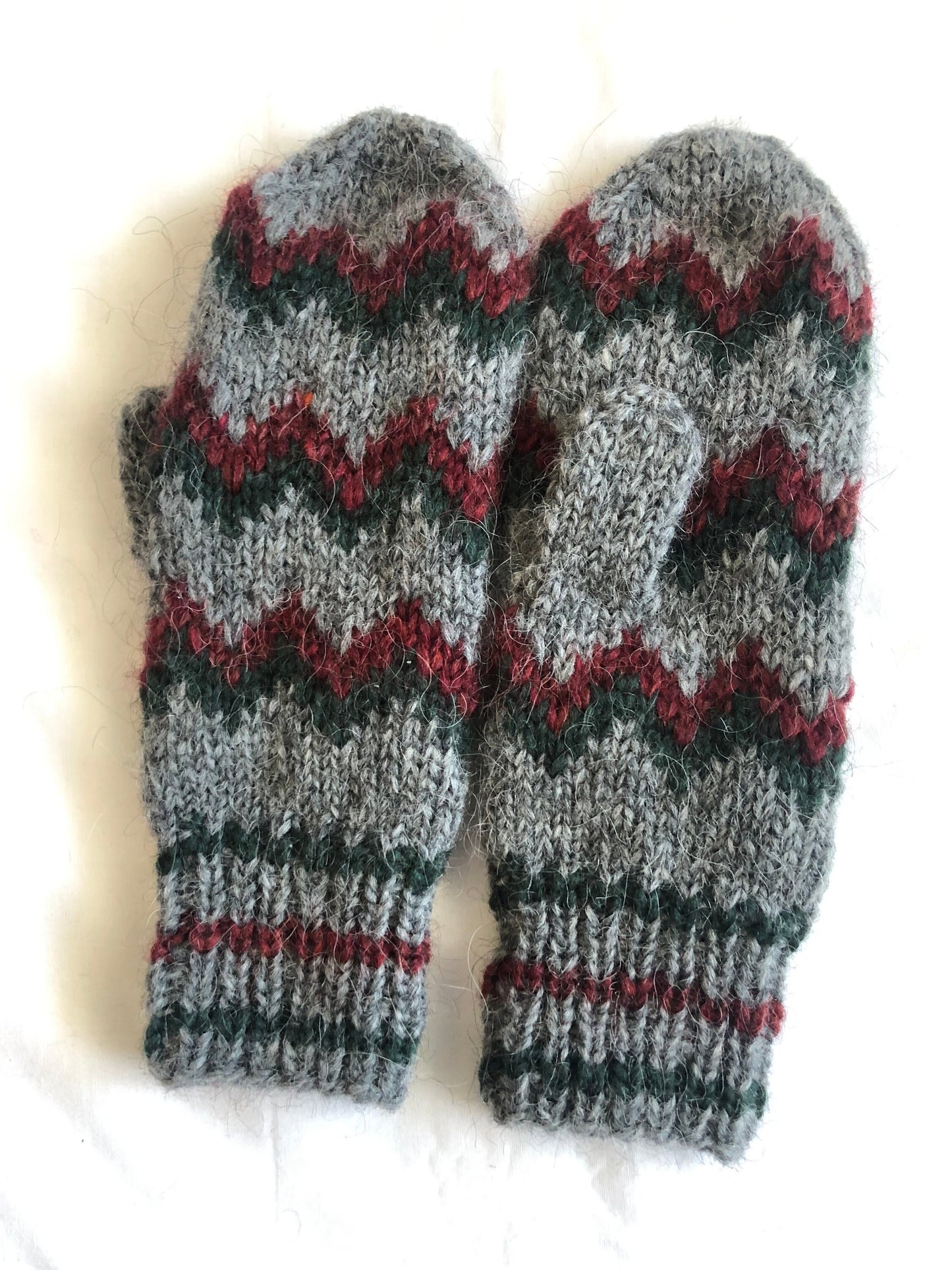 Sheep wool mittens, Icelandic wool mittens