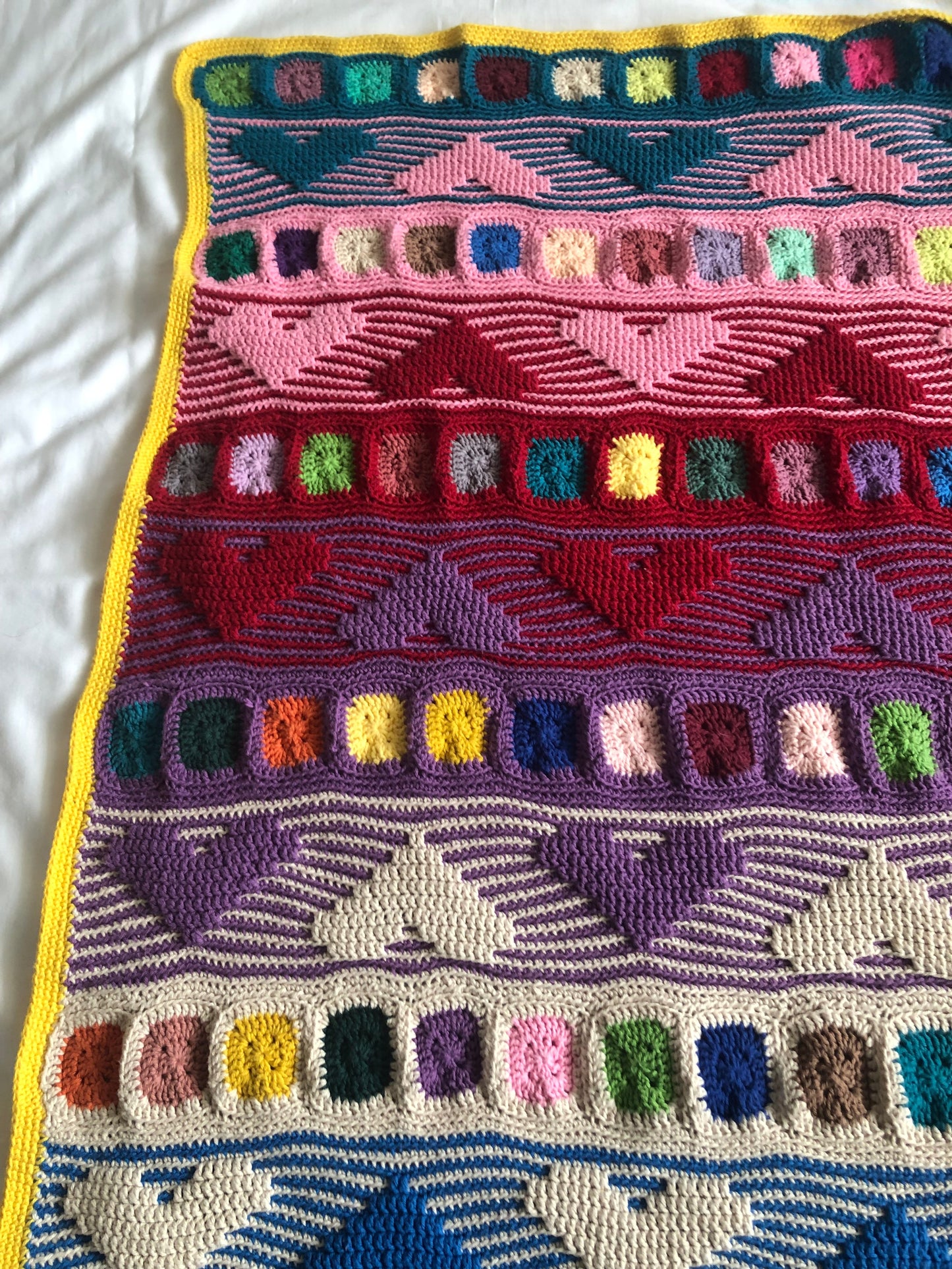 Ultra-Soft Cotton Crochet Nursery Blanket – Perfectly Suited for Stroller