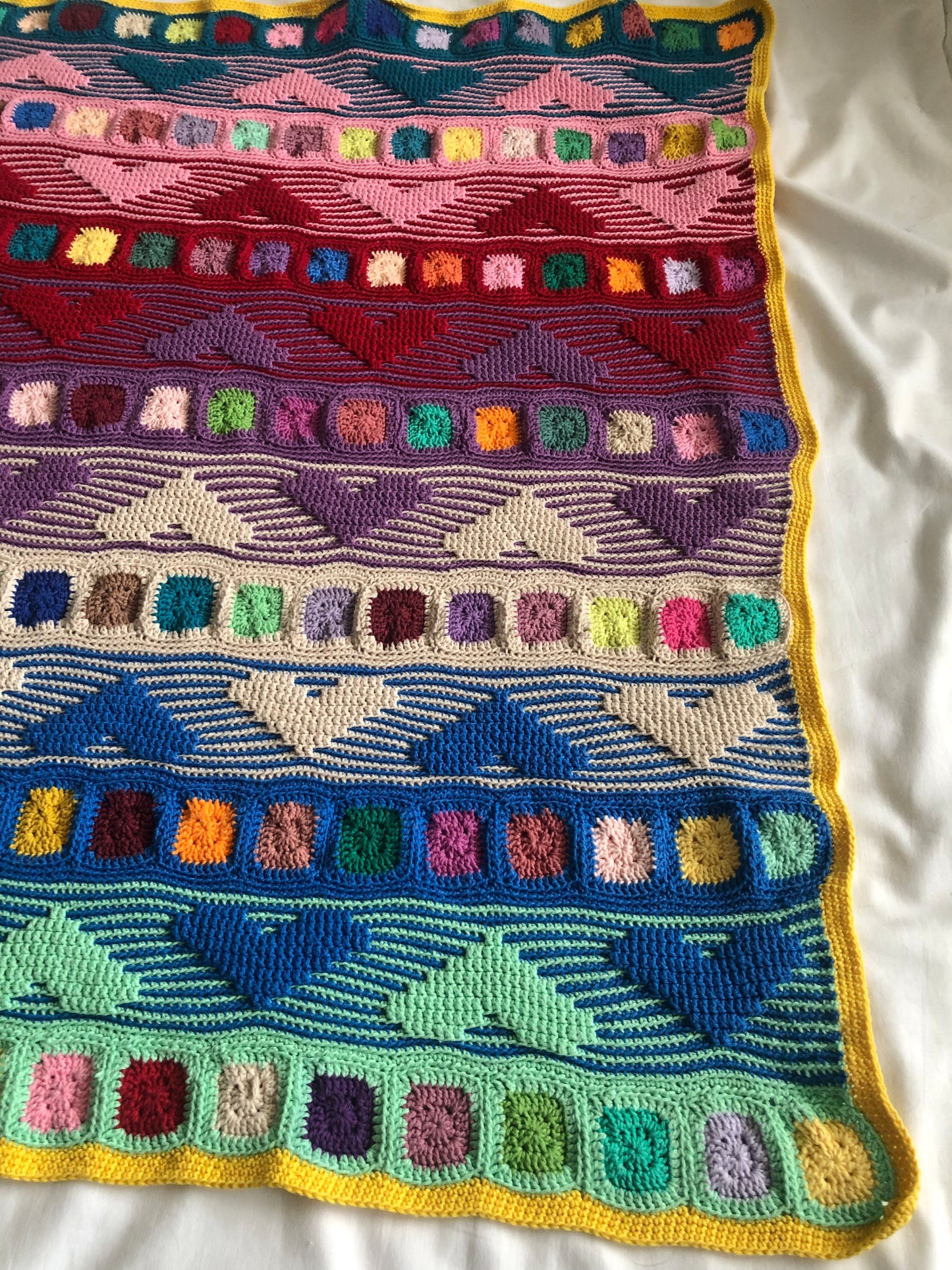 Ultra-Soft Cotton Crochet Nursery Blanket – Perfectly Suited for Stroller