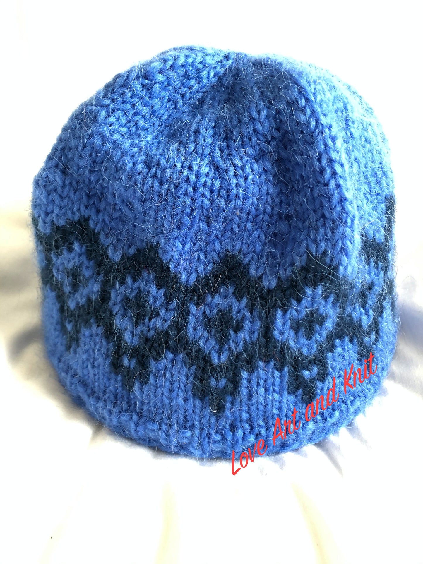 lopahúfa, adult hat, wool hat, sheep wool