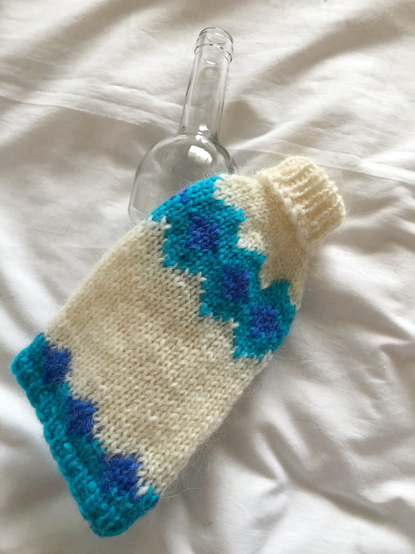 bottle sleeve, bottle cover, housewarming gift
