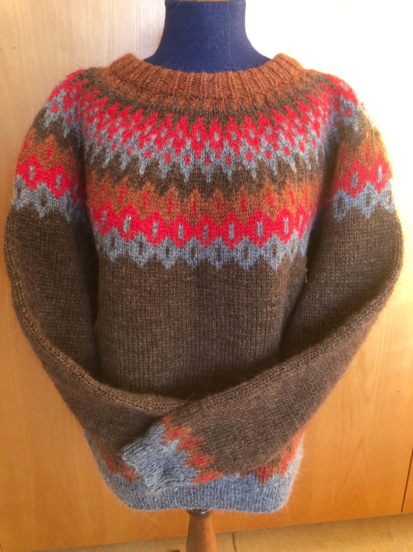 Icelandic jumper/sweater, traditional Icelandic wool sweater