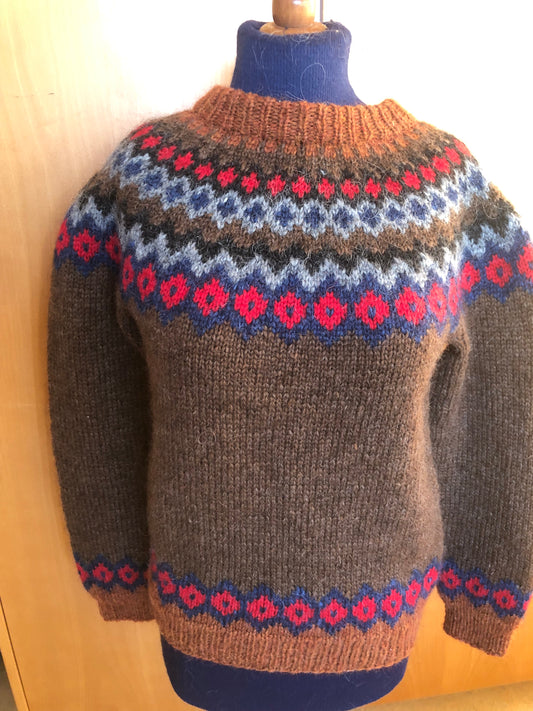Icelandic jumper, Icelandic sweater, traditional Icelandic wool sweater