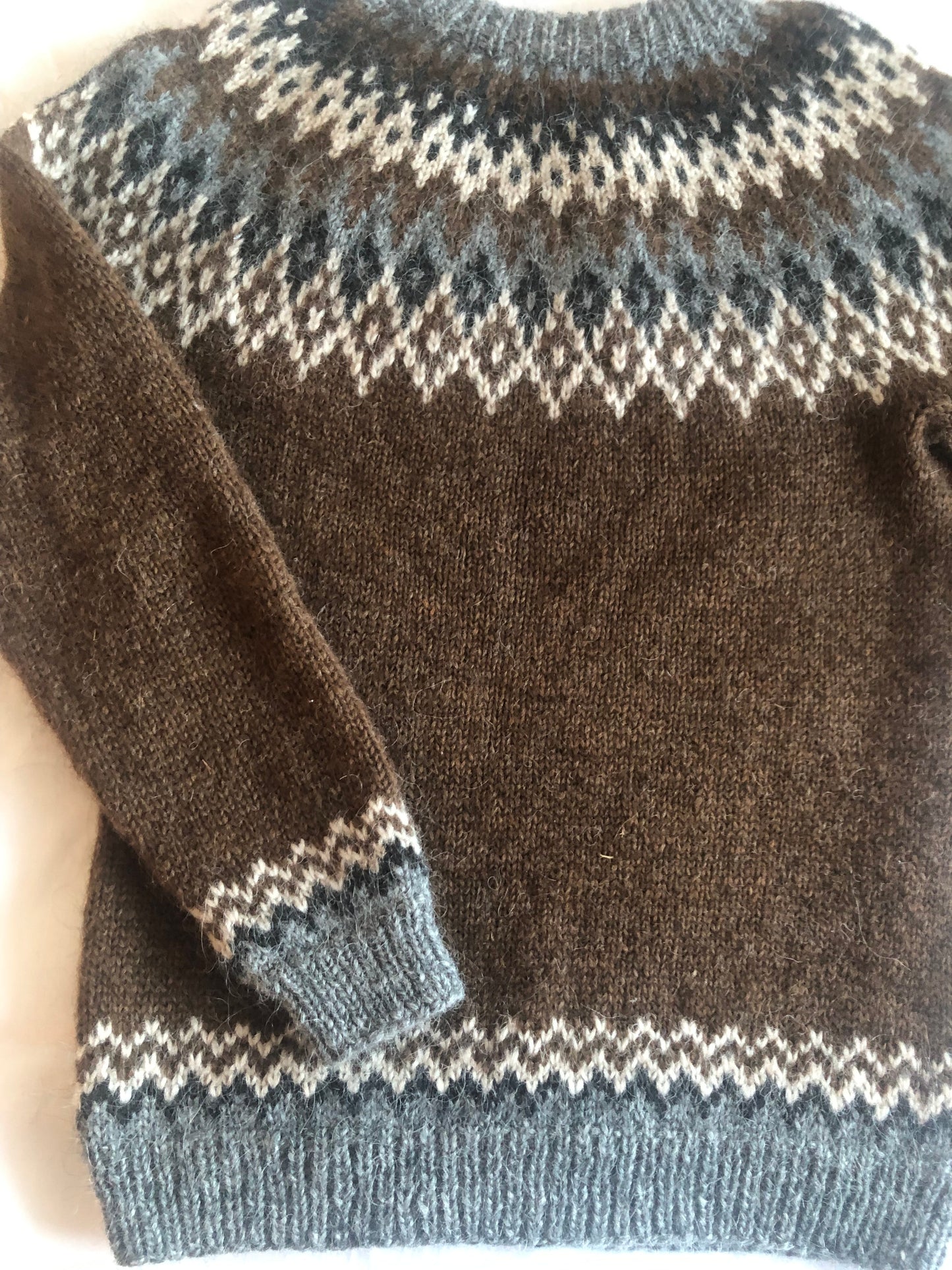 Icelandic wool sweater/jumper. Sheep wool sweater