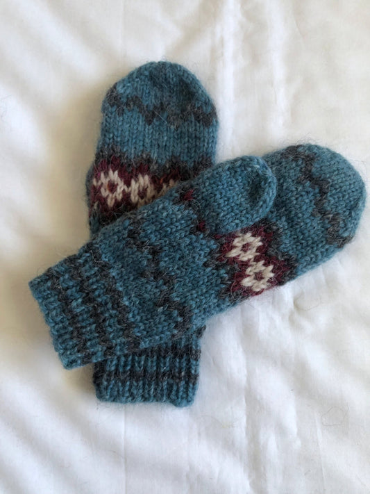 Warm wool mittens, Icelandic wool mittens, un spun wool mittens