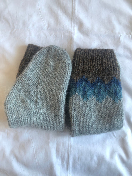 High Icelandic wool socks, warm and cozy wool socks, hand knit