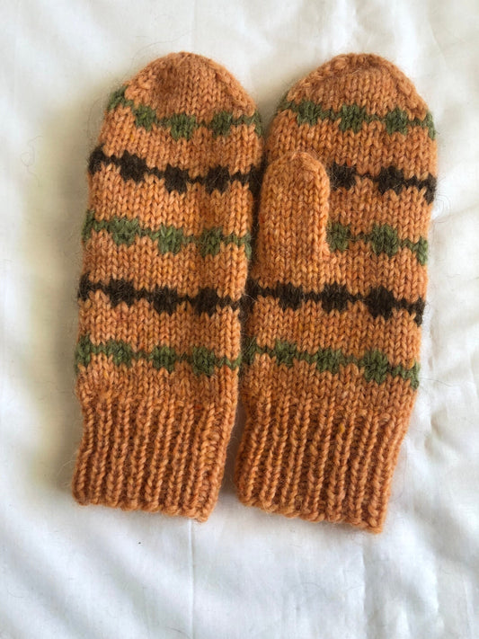 Yellow wool mittens, Icelandic wool mittens, sheep wool mittens